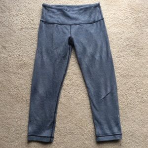 Lululemon Wunder Under crop